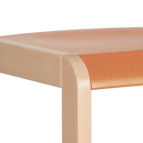 pastelová oranžová sedák pastelová oranžová sedák